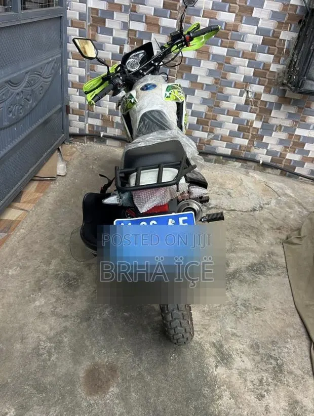 Apsonic AP200GY-9 2025 Green · Photo 1