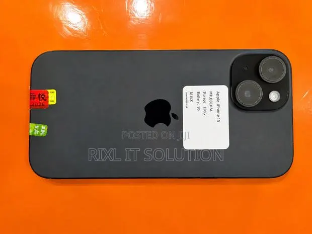 Apple iPhone 15 128 GB Black · Photo 1