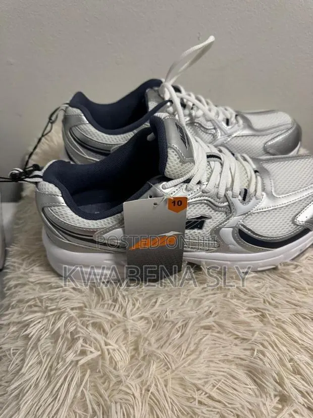 Avia Athletic Runner · Photo 1
