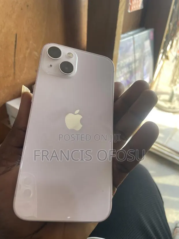 Apple iPhone 13 128 GB Bronze · Photo 1