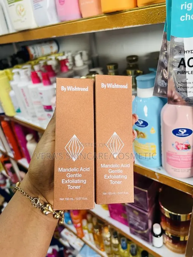 By Wishtrend Mandelic Acid Gentle Exfoliating Toner · Photo 1