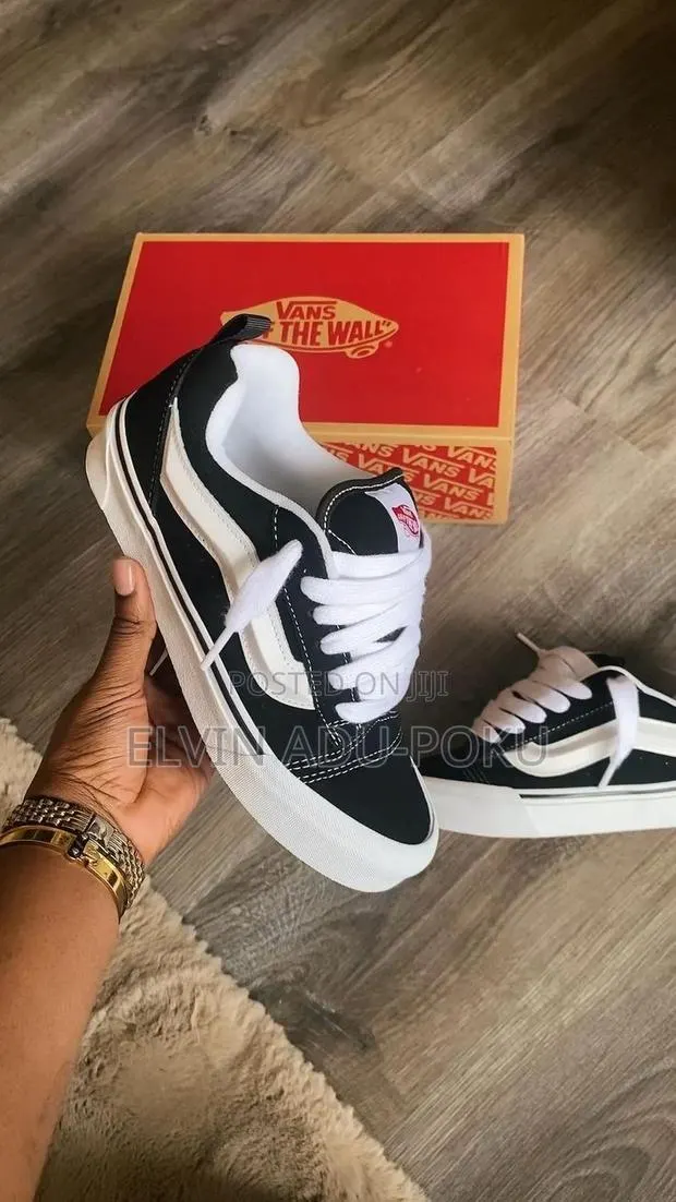 Vans Knu Skool Padded Sneaker In Different Colours , Swipe >>> · Photo 1