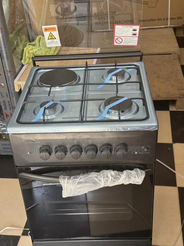 Volcano Gas Cooker 3 Burner + 1 Electric · Photo 1