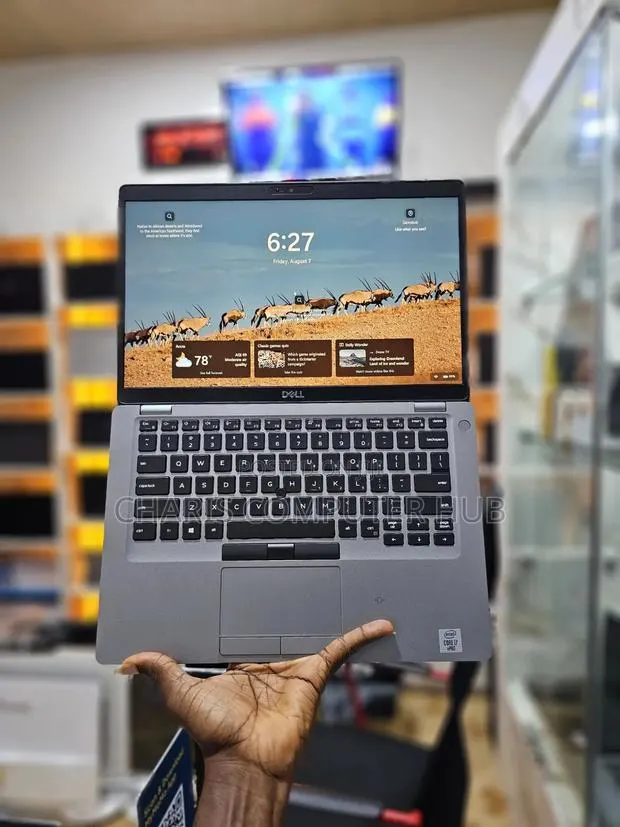 Laptop Dell Latitude 5411 32GB Intel Core i7 SSD 512GB · Photo 1