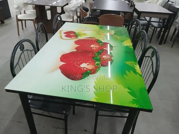 Glass Dining Table · Photo 1