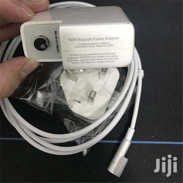Magsafe1 Chargers · Photo 1