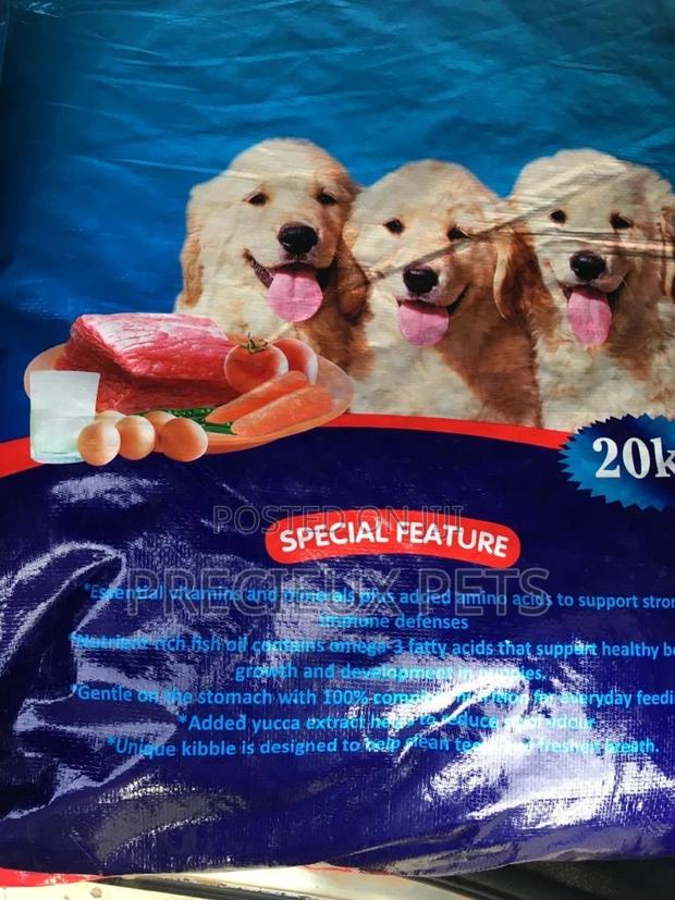 G. C Puppy Dog Food · Photo 1