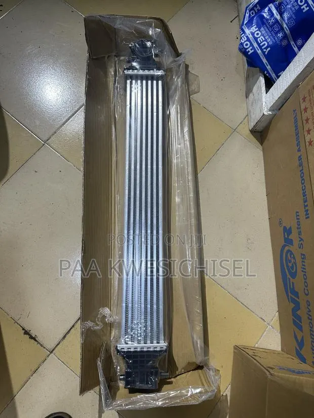 Honda CR-V 2018 2019 2020 Lntercooler · Photo 1