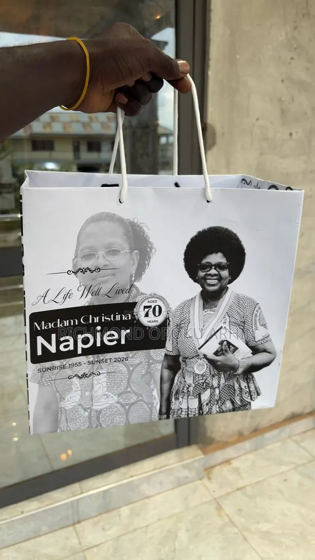 Bags for Your Funerals · Photo 1