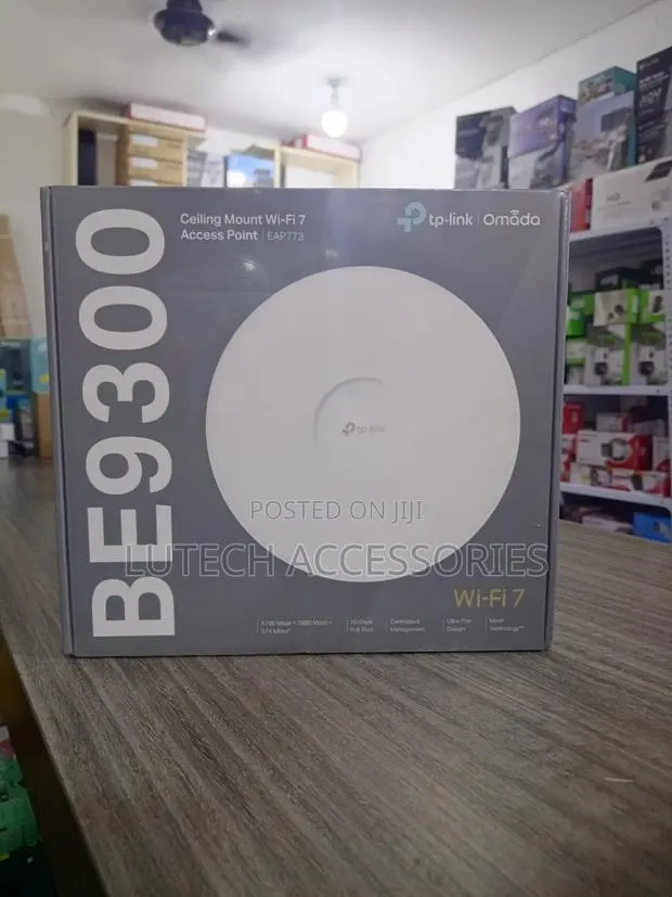 Tp- Link Ceiling Mount WiFi 7Access Point · Photo 1