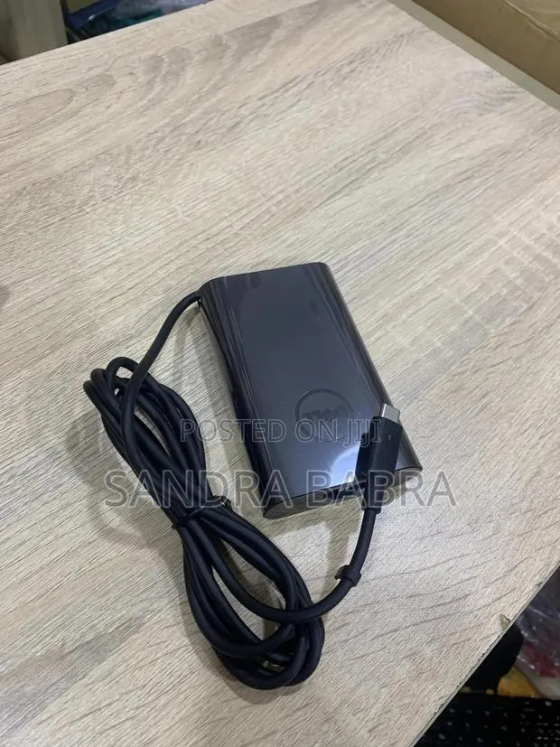 Type C Charger · Photo 1