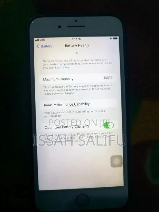 Apple iPhone 7 Plus 128 GB Gold · Photo 1