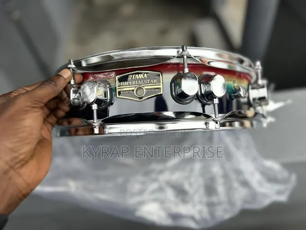 Tama Imperial Star Piccolo Snare Drum · Photo 1