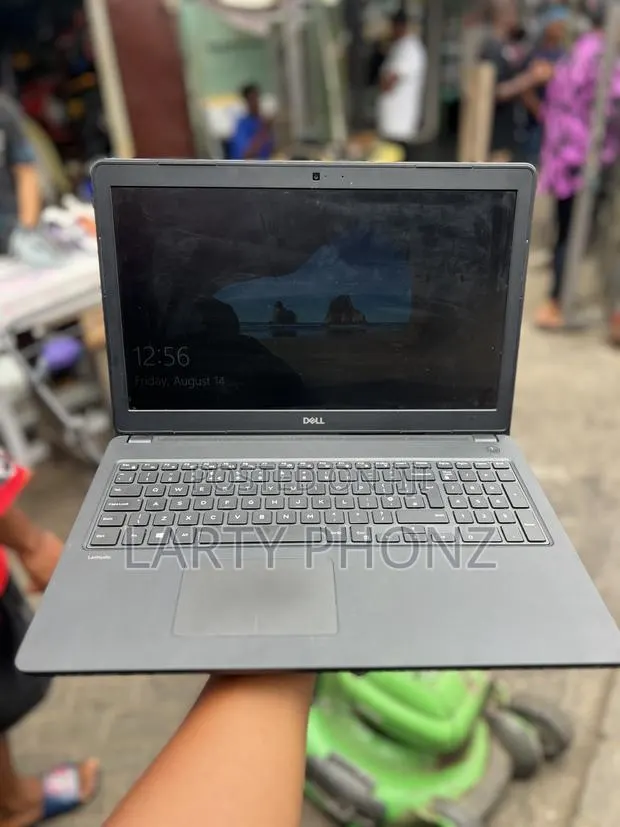 Laptop Dell Latitude 3580 16GB Intel Core i5 SSD 512GB · Photo 1
