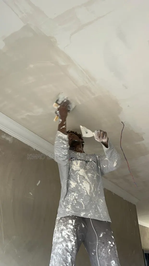 Skimming Work · Photo 1