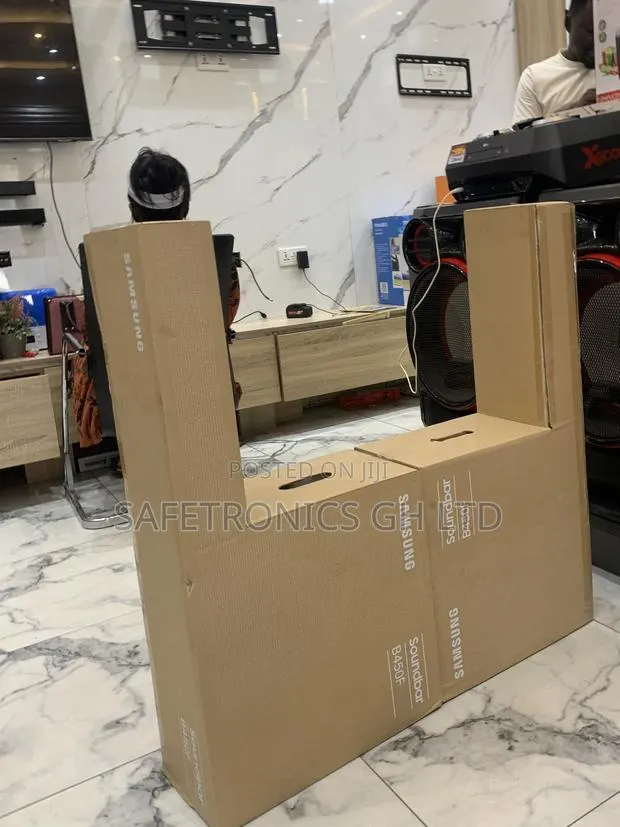 Classic Best Samsung Hw-B450f (2025 Model) 2.1-Channel Soundbar System · Photo 1