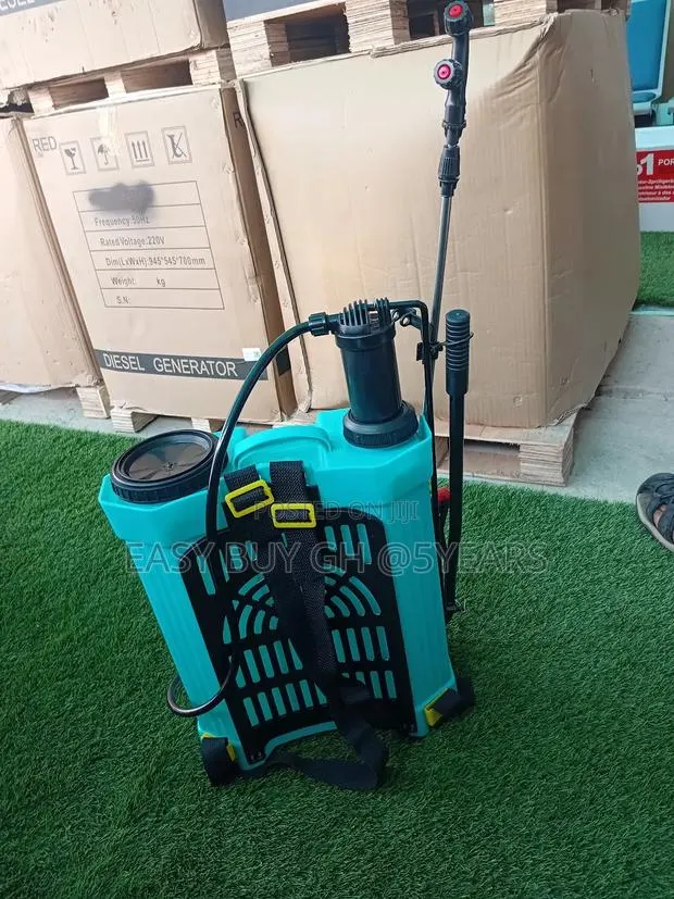 Back View Ecool Max Knapsack Sprayer 16L · Photo 1