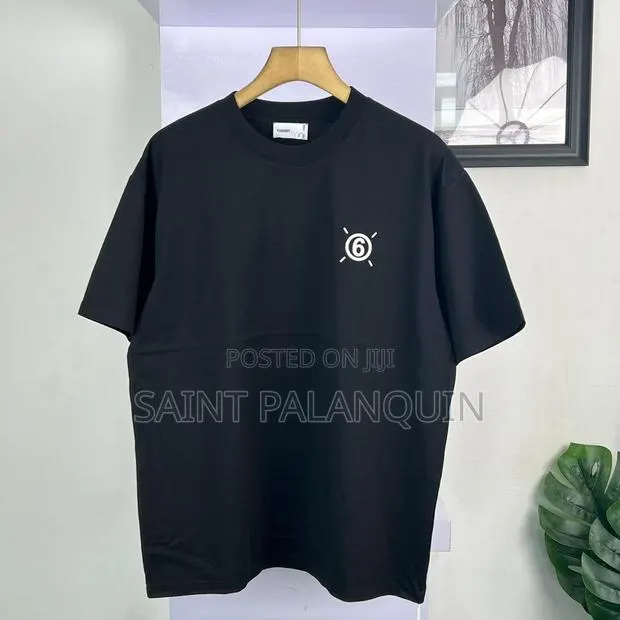 Unisex T-Shirt · Photo 1