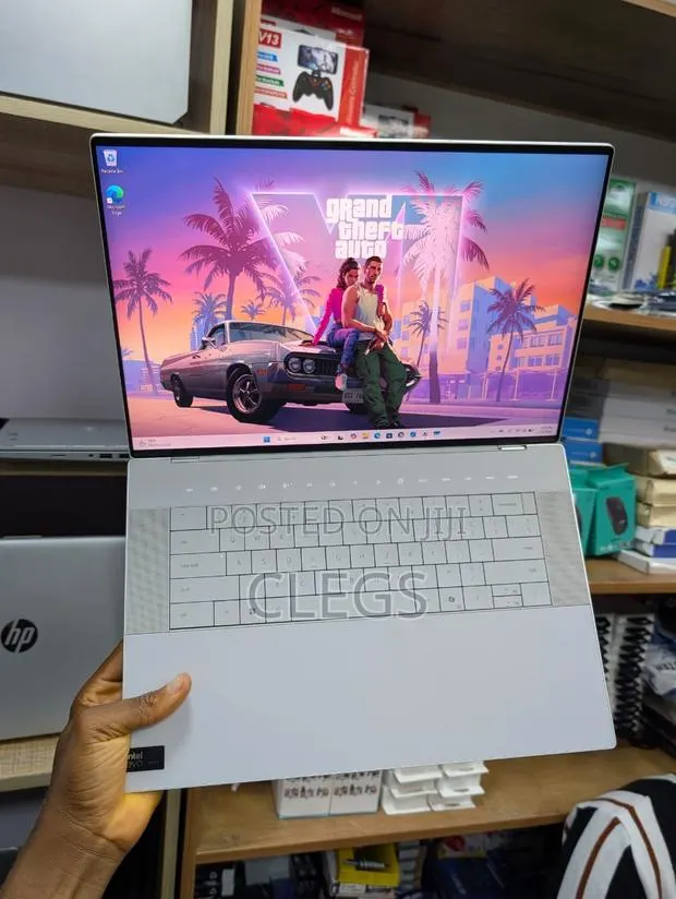 Laptop Dell XPS 16 9640 16GB Intel Core Ultra 7 SSD 1T · Photo 1