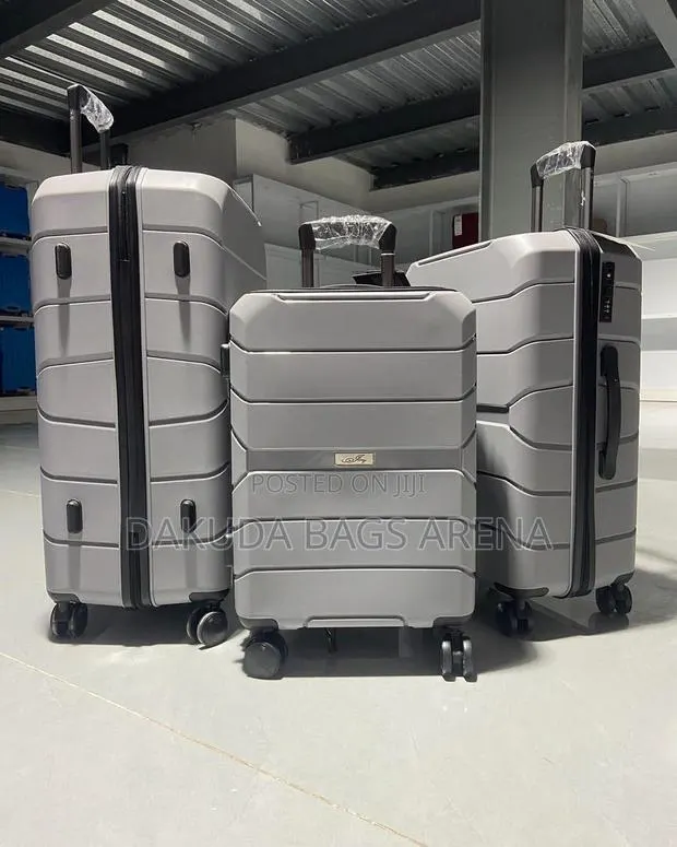Anti Crack Luggage · Photo 1