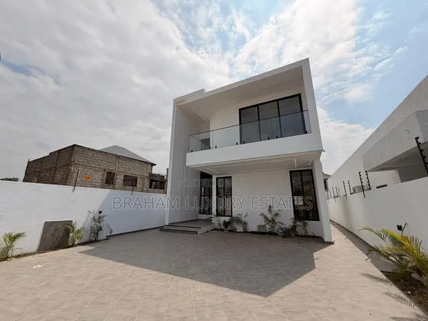 4bdrm House in Braham Luxury for sale · Photo 1