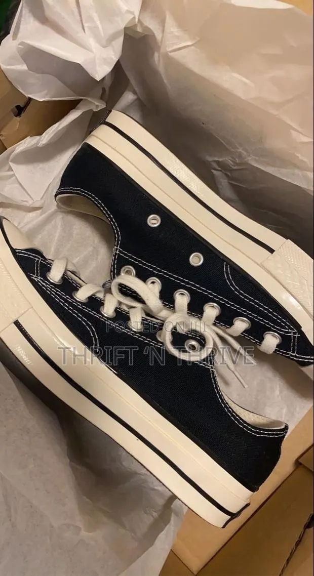 Converse Chuck Taylor 70 Low · Photo 1
