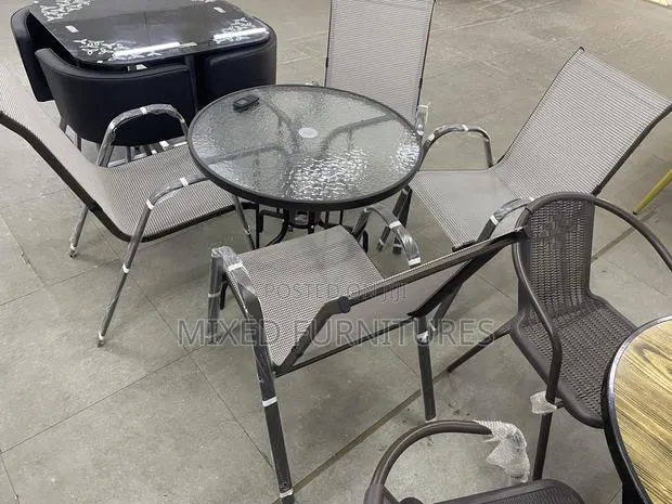 Morden Outdoor Sets 4 Seater · Photo 1