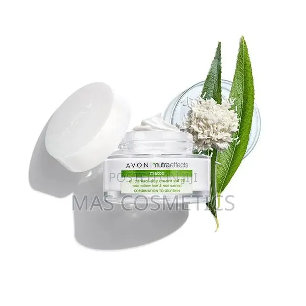 Avon Nutra Effects Matte Oil Control Day Cream Spf20 · Photo 1