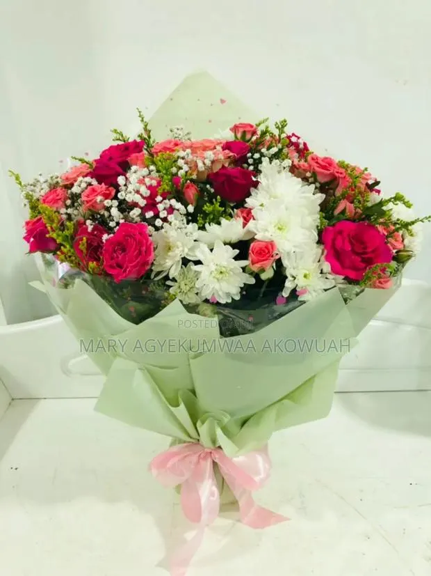 Fresh Flower Bouquets · Photo 1