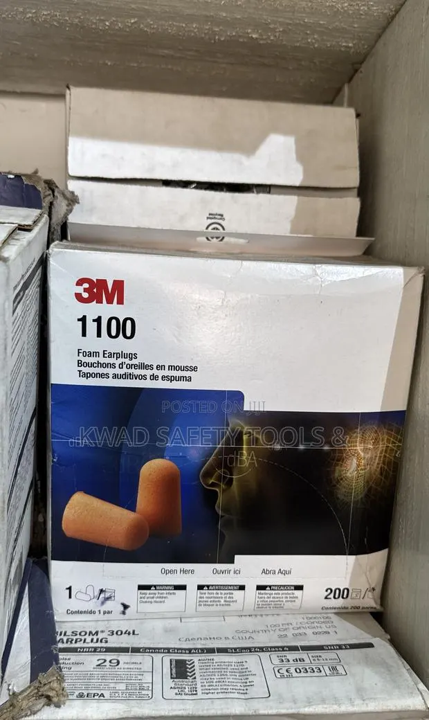3m Ear Plugs · Photo 1