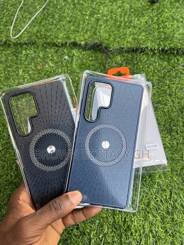 Galaxy S22u/S23u/S24u/S25u/S26 Ultra Dotted Case · Photo 1
