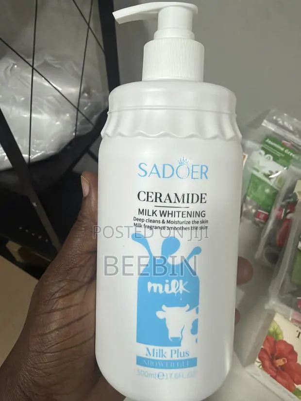 Original Sadoer Ceramide Milk Whitening Shower Gel - 500m · Photo 1