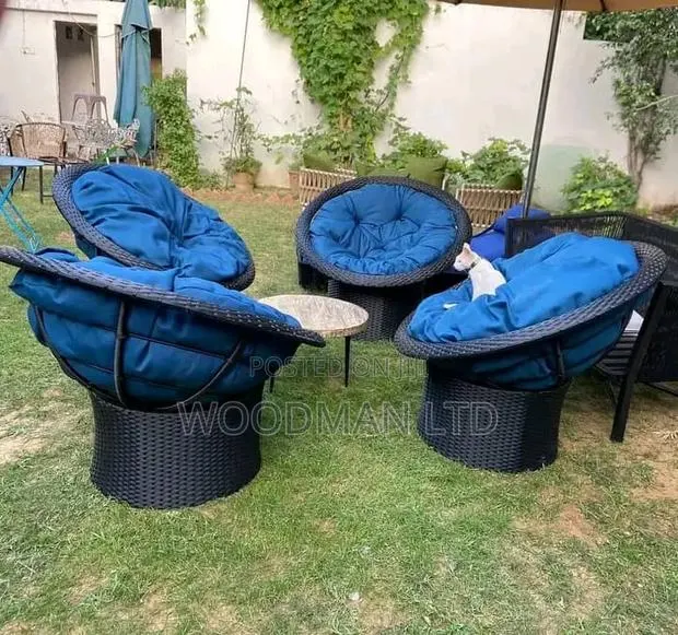 Outdoor Woven Furniture · Photo 1