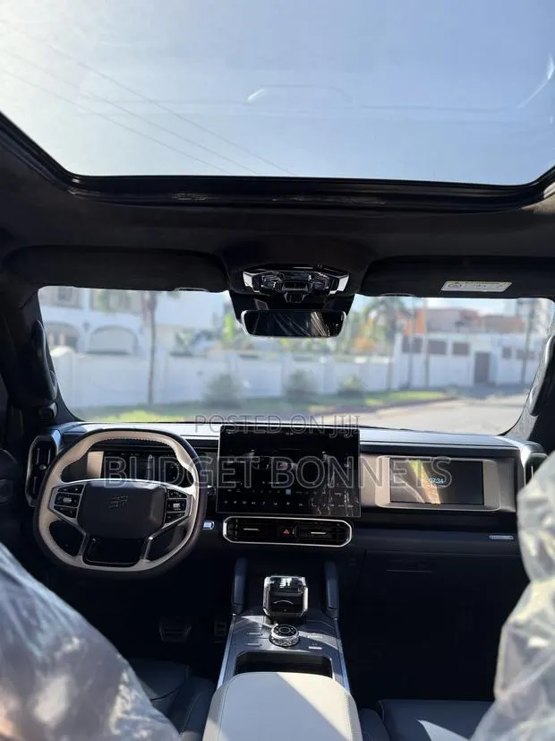 Jetour T2 1.5 Hybrid AWD 2024 Black · Photo 1