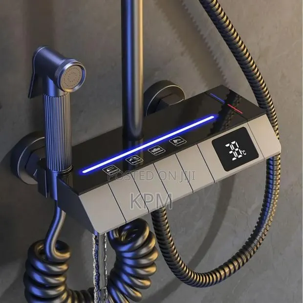 4 in 1 Smart Led Digital Piano Shower · Photo 1
