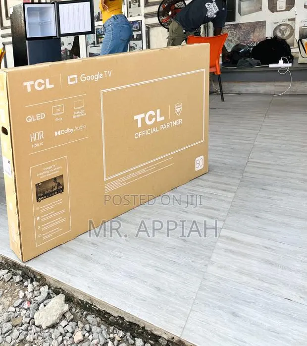 Choose Premium TCL Qled Smart Television(43 Inch) · Photo 1
