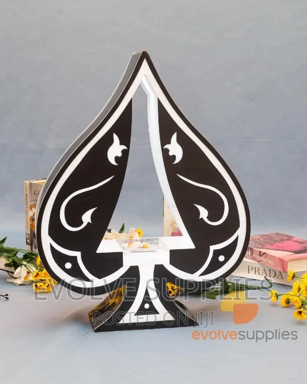 Ace of Spade Bottle Sparklers/ Presenter/Glorifier · Photo 1