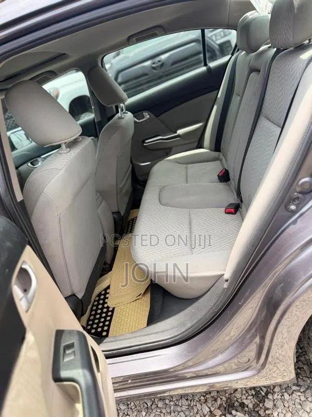 Honda Civic EX 4dr Sedan (1.8L 4cyl CVT) 2015 Gray · Photo 1