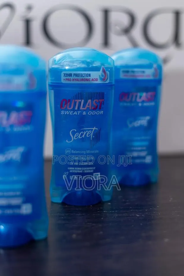 Secret Outlast Gel Deodorant · Photo 1