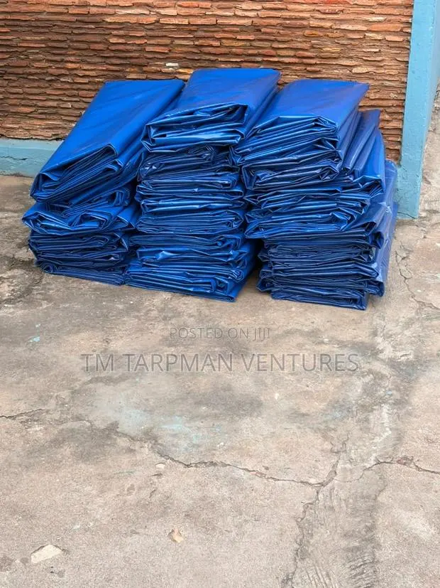Tarpaulin 10x20 · Photo 1