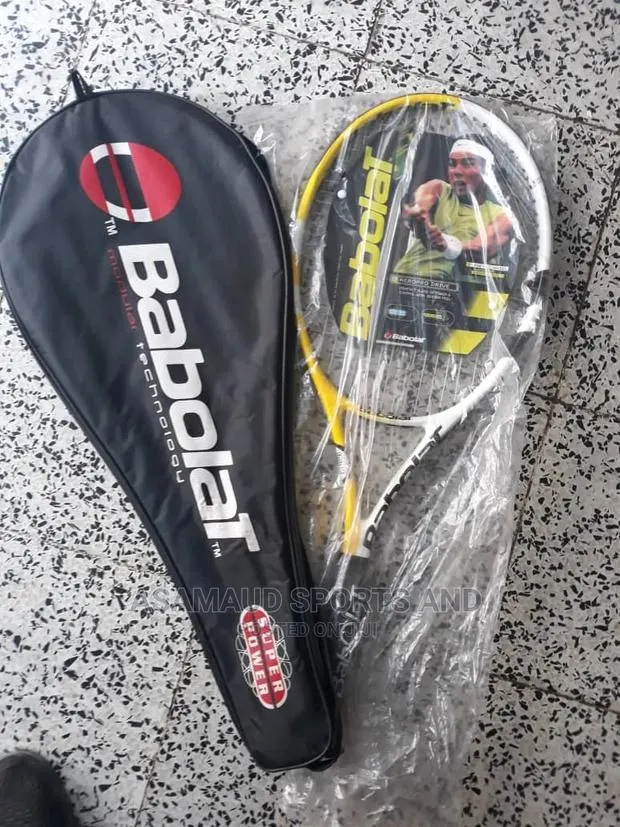 Original Long Tennis Racquet at Cool Price · Photo 1