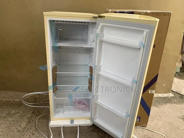 Pearl 176liters Single Door Fridge · Photo 1