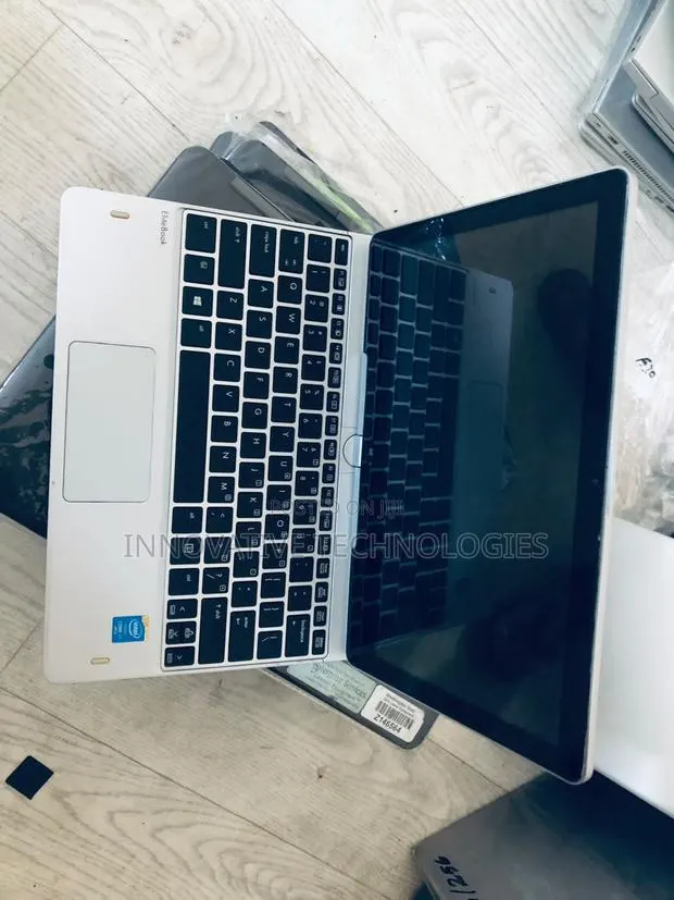 Laptop HP EliteBook Revolve 810 G3 Tablet 8GB Intel Core i7 SSD 256GB · Photo 1