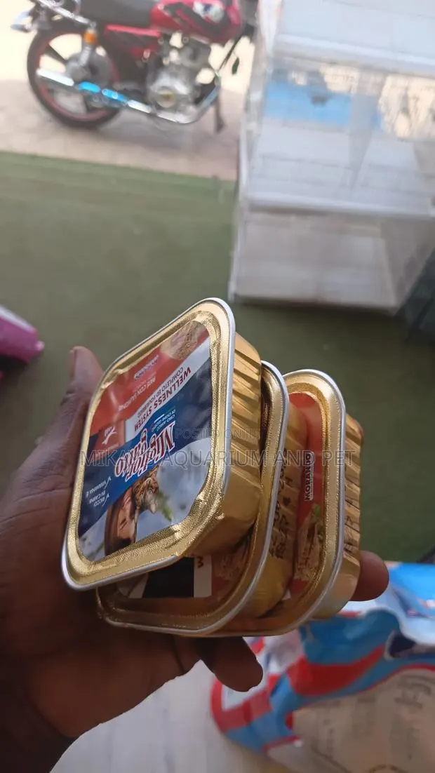 Chicken Flavour Cat Food[All Stages] · Photo 4