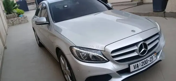 C200 Mercedes Benz for Rent · Photo 1
