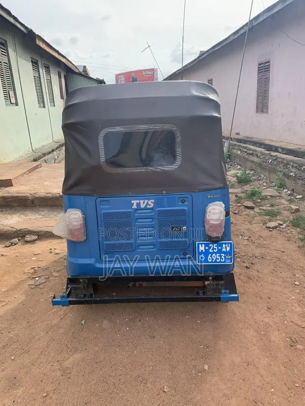 TVS King Deluxe Plus iTouch Start 2025 Blue · Photo 1