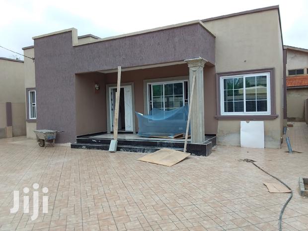 3bdrm House in Bronko Housing, Accra Metropolitan for sale · Photo 2