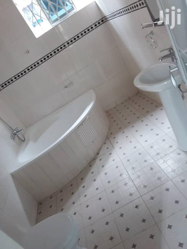 3bdrm House in Bronko Housing, Accra Metropolitan for sale · Photo 3