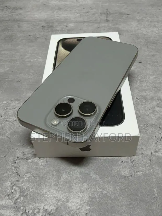 Apple iPhone 14 Pro Max 256 GB Purple · Photo 1