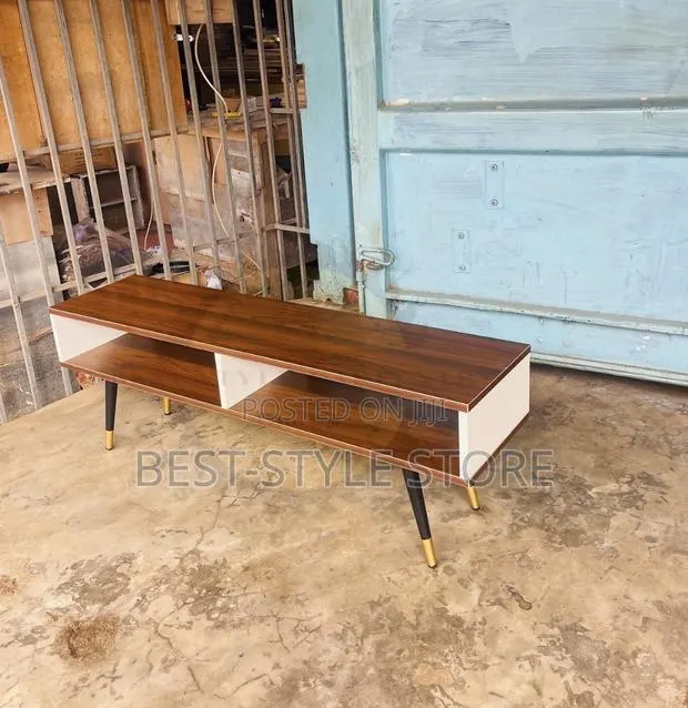 TV Stand B003/Bw · Photo 1
